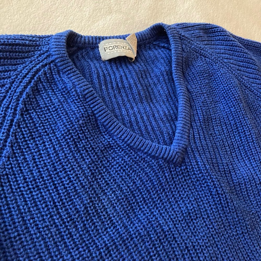VINTAGE RETRO 80s Forenza v-neck sweater cobalt blue